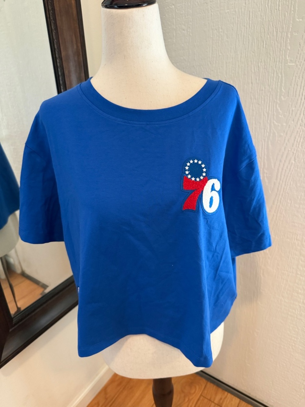 Pro Standard NBA Philly 76ers Boxy Tee